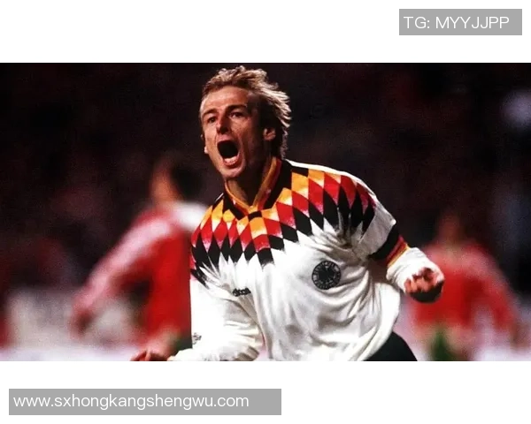 足球历史十大传奇球星排名分析 谁是足坛真正的王者